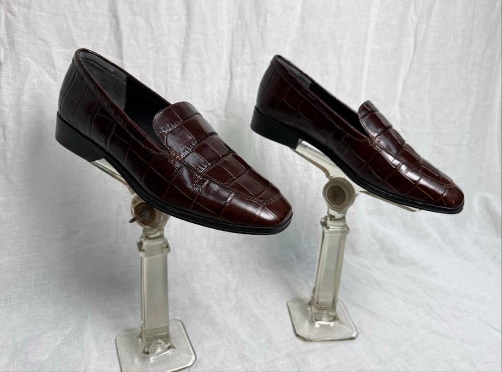 J.Crew Maison Brown Croc-Embossed Italian Leather Minimalist Loafers
Size 8.5